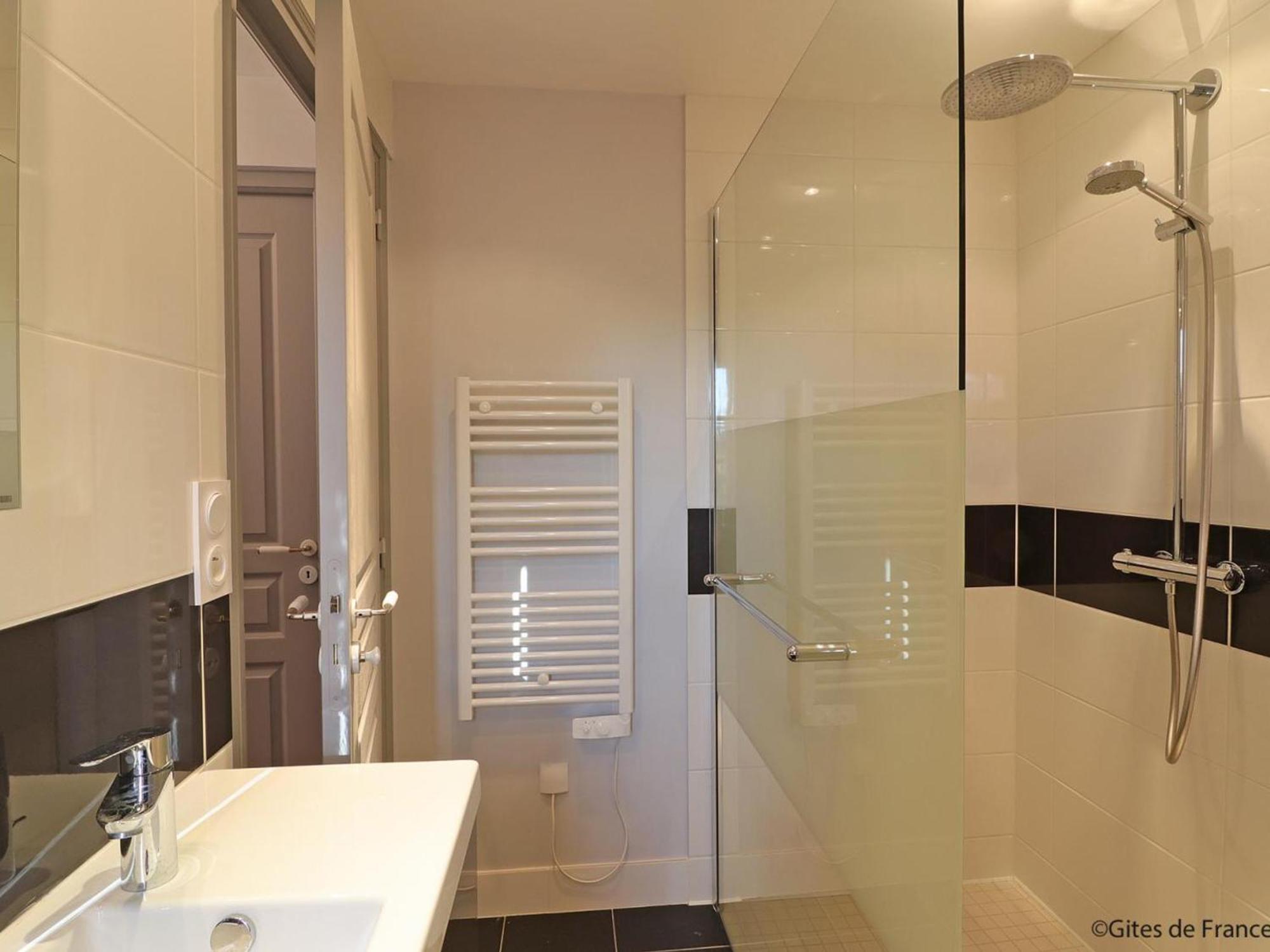 Maison Normande Renovee Avec Grand Jardin, Ideale Pour Famille, Proche Lac Et Randonnees - Fr-1-497-143 Menil-Gondouin Buitenkant foto